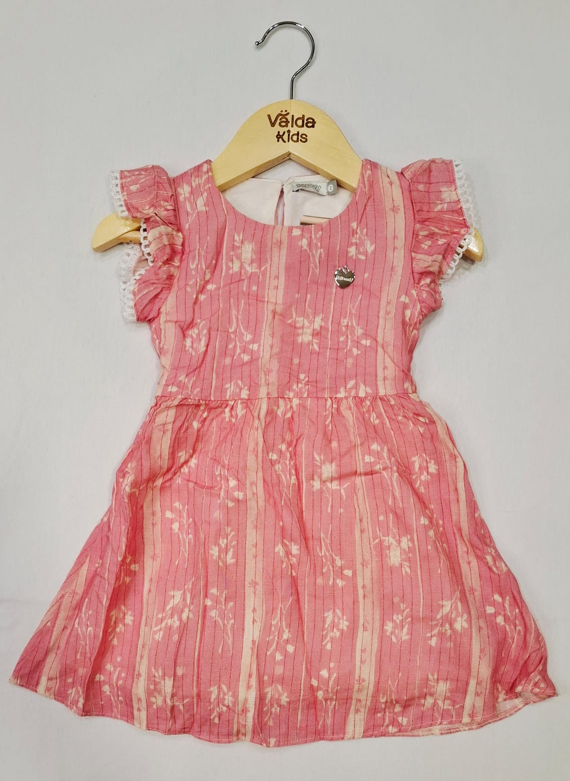 Vestido Rosa Listrado Floral com Renda - Alakazzo